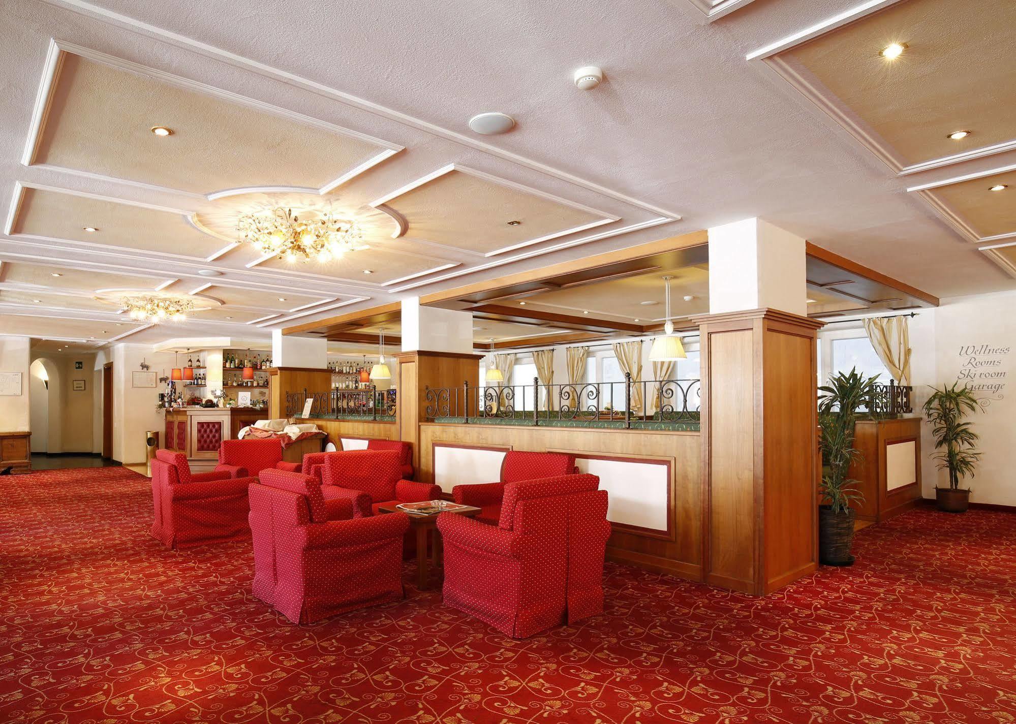 Th Corvara - Greif Hotel Dış mekan fotoğraf